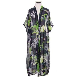 Code22 Floral Pattern Print Short Sleeve Kimono